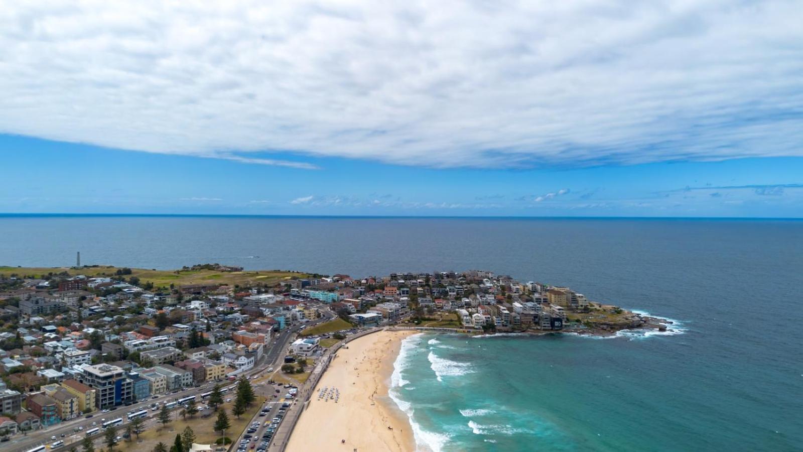 Coastal Bliss 2br In Bondi With Parking Appartamento